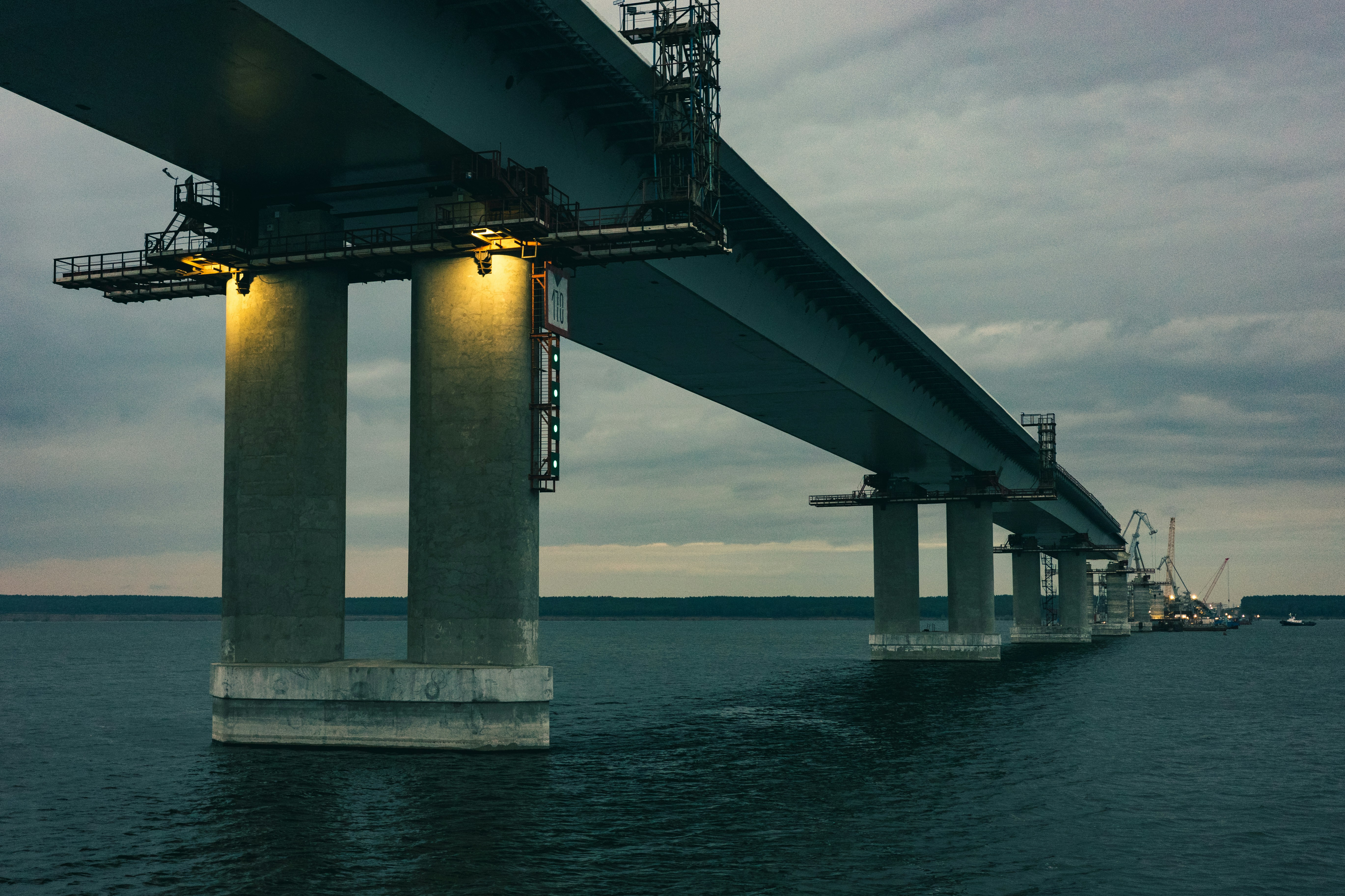 Riverside Bridge